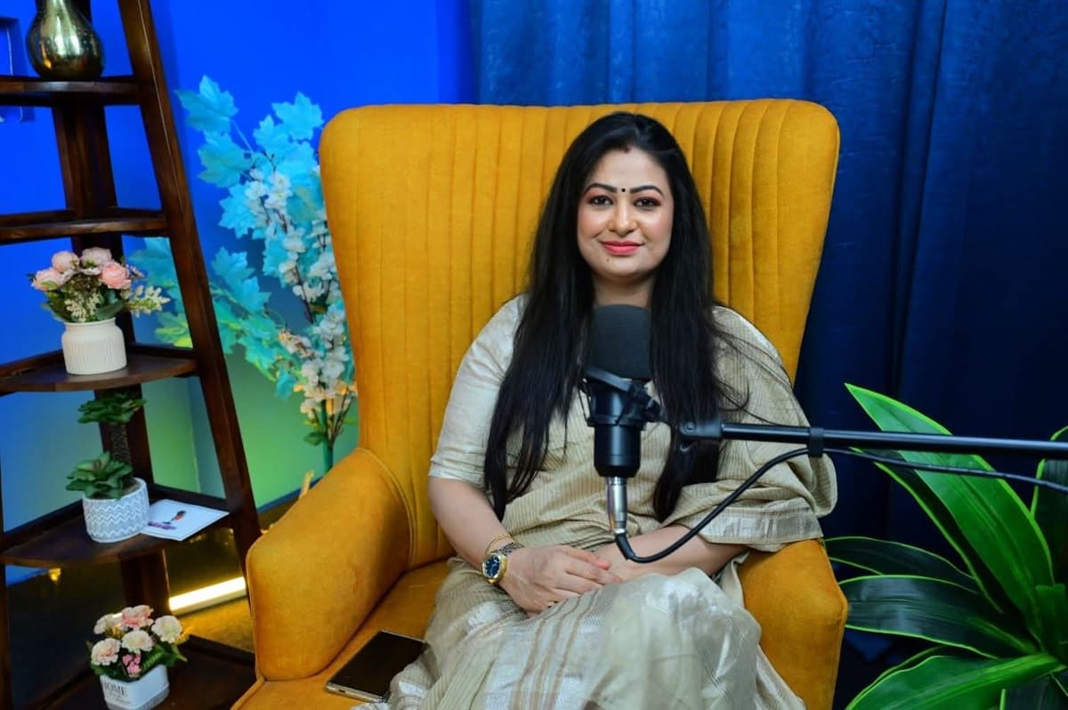 Dr. Madhupriya โ Vedic Astrologer & Vastu Expert